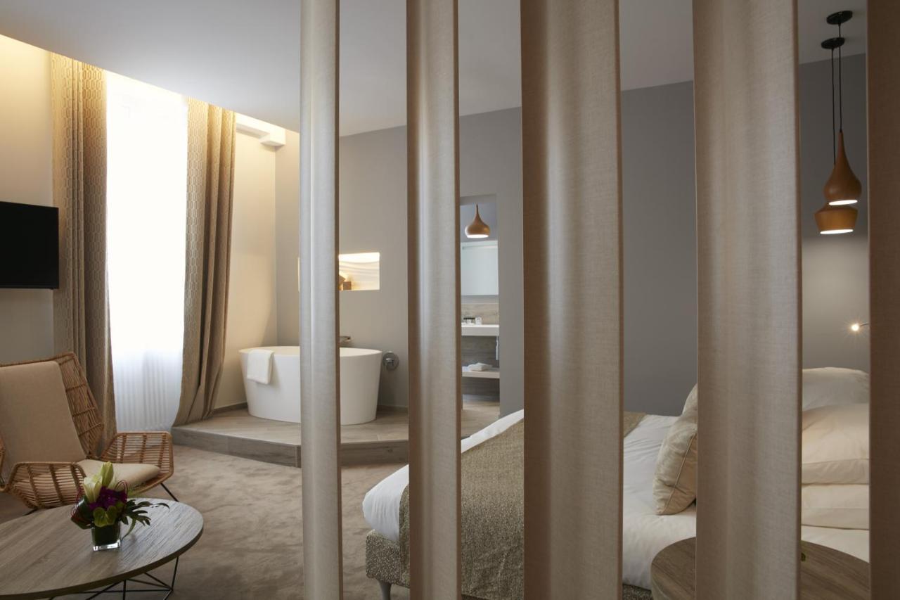 Logis Hotel - Restaurant Maison Claude Darroze ランゴン エクステリア 写真