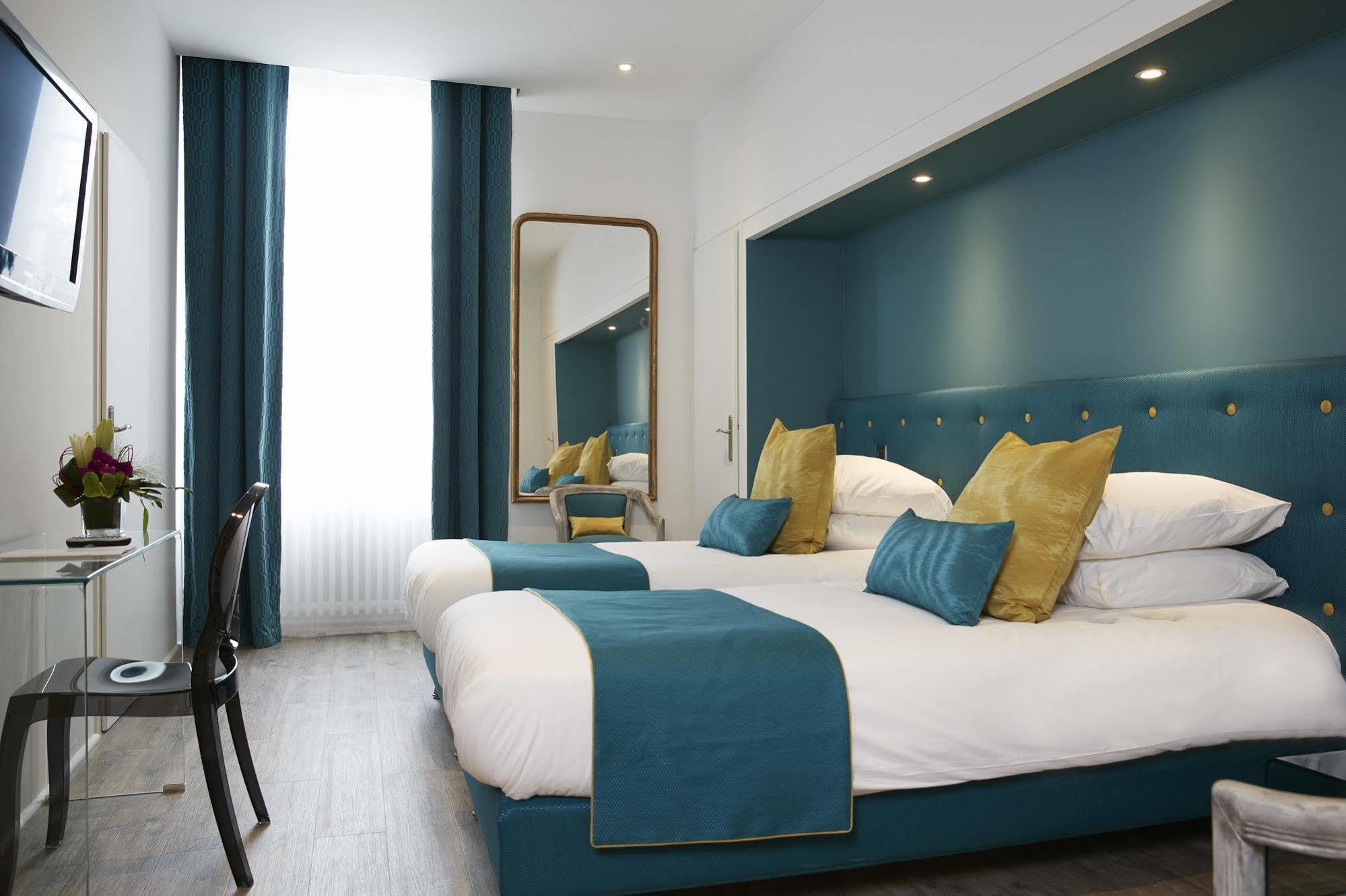Logis Hotel - Restaurant Maison Claude Darroze ランゴン エクステリア 写真